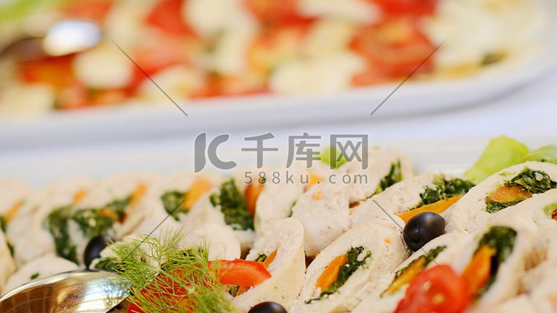 食品代加工与OEM：如何选择最适合的合作模式**